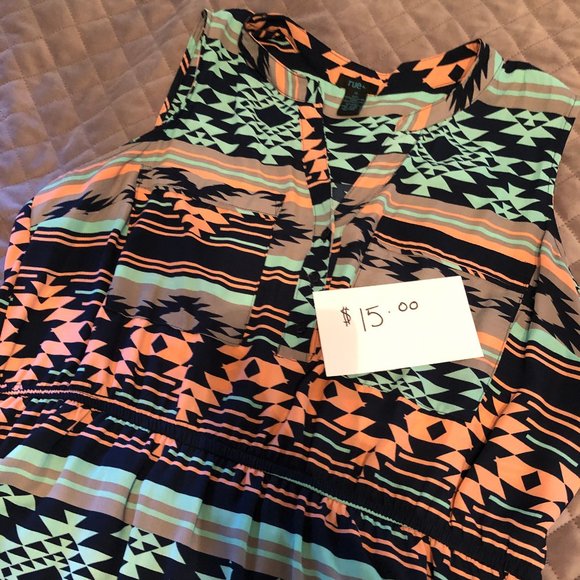 Aztec Pattern Dress - Picture 5 of 5